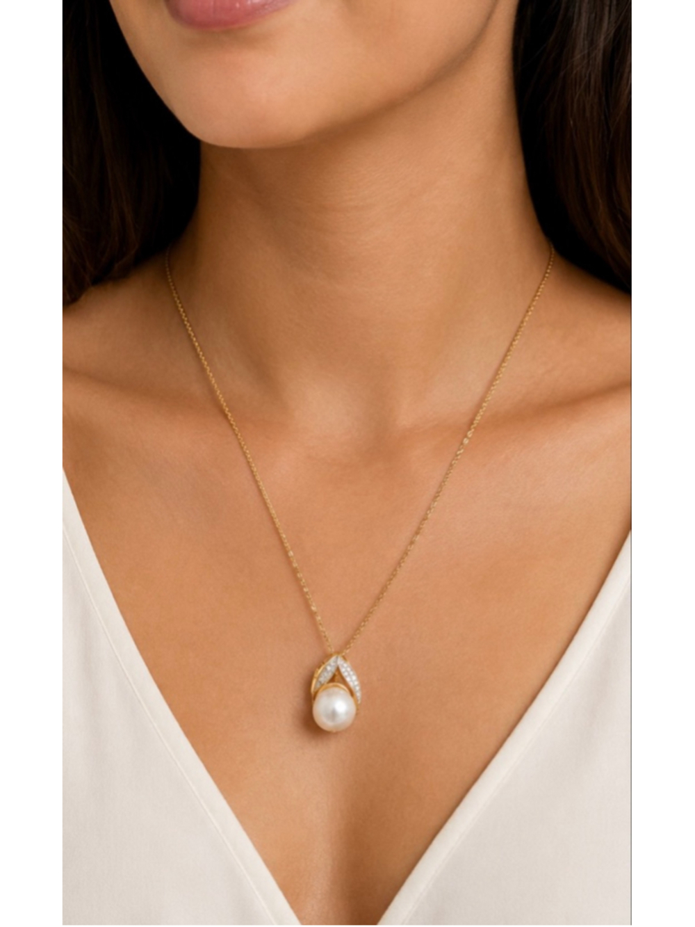 Honora Collection Gold Pearl Pendant 18in Necklace Pave